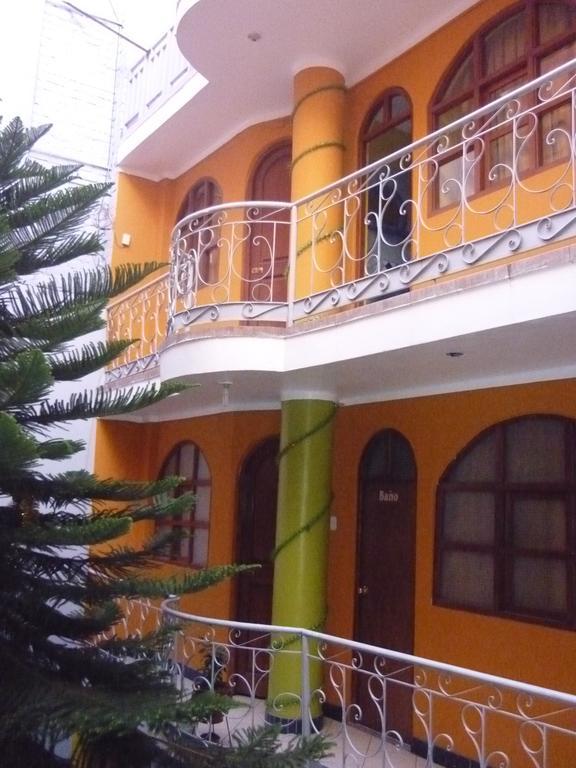 מלון איאקוצ'ו Hospedaje Karol מראה חיצוני תמונה